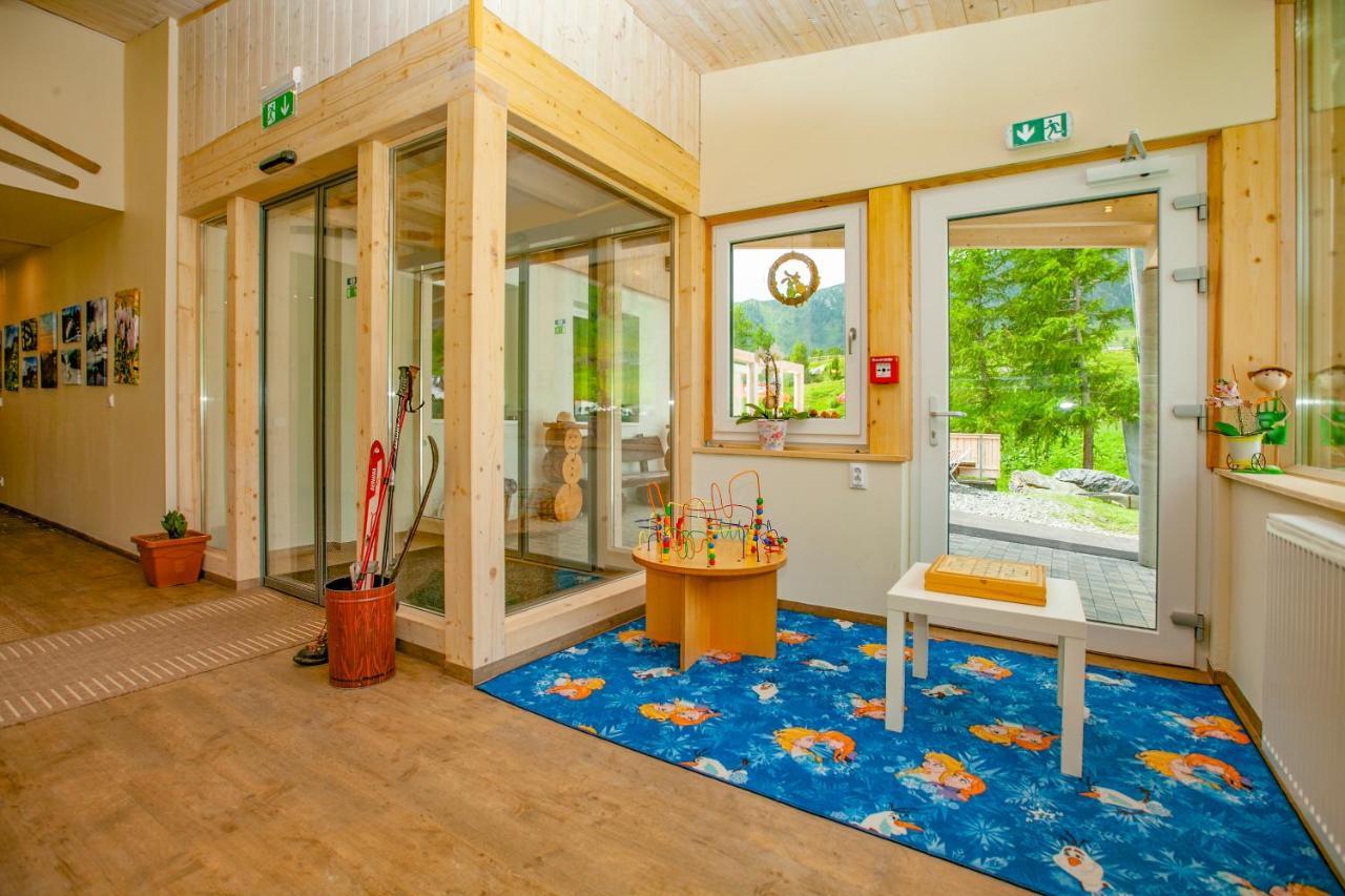 Kinderhotel Schneekonig Patergassen Екстериор снимка