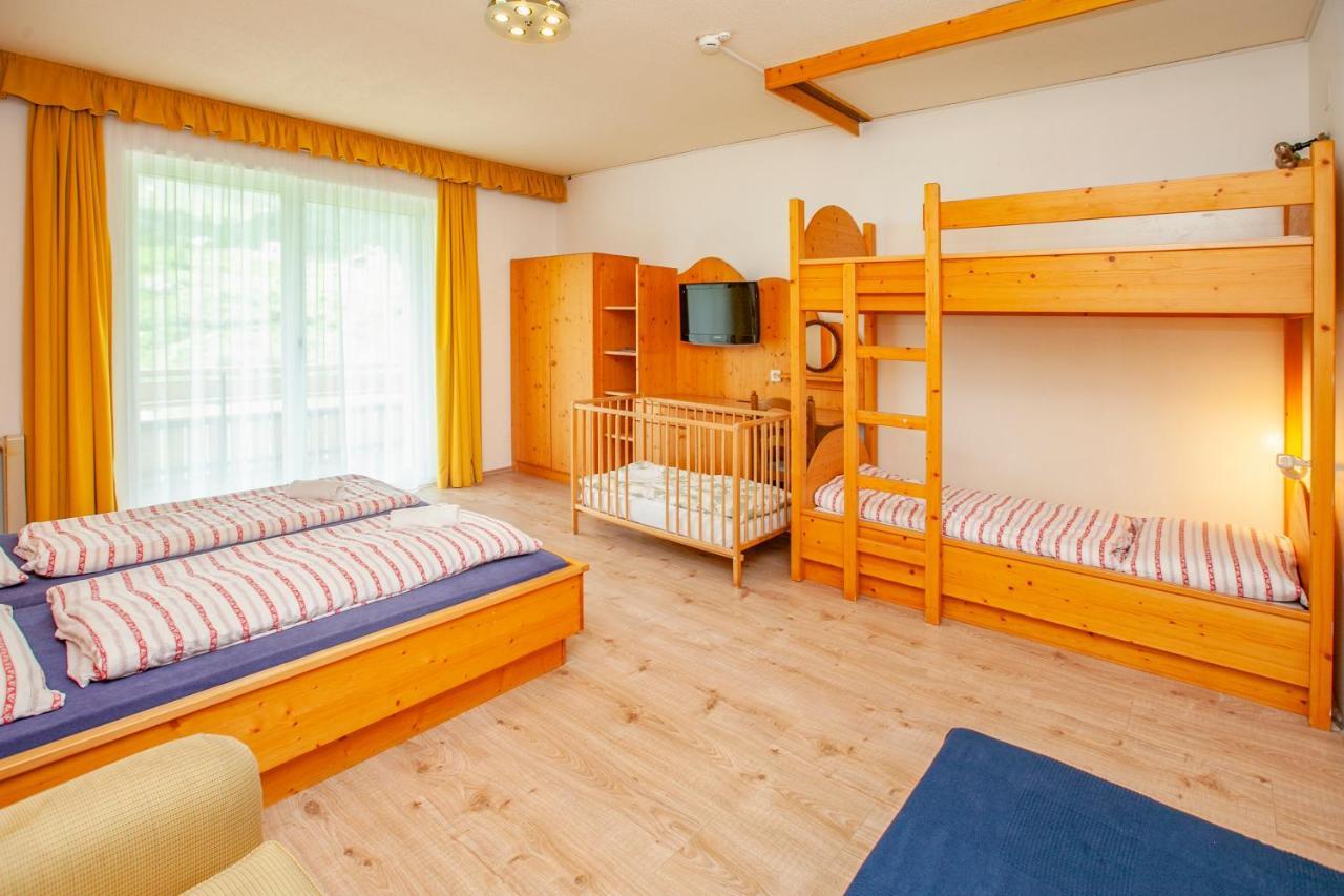 Kinderhotel Schneekonig Patergassen Екстериор снимка